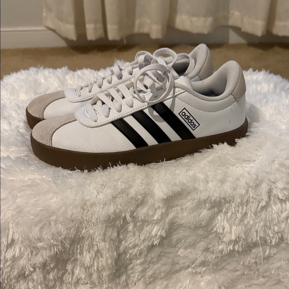 Adidas White and Black Sneakers with Gum Sole